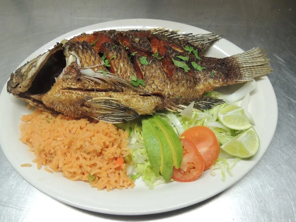 Mojarra Frita O Al Mojo de Ajo